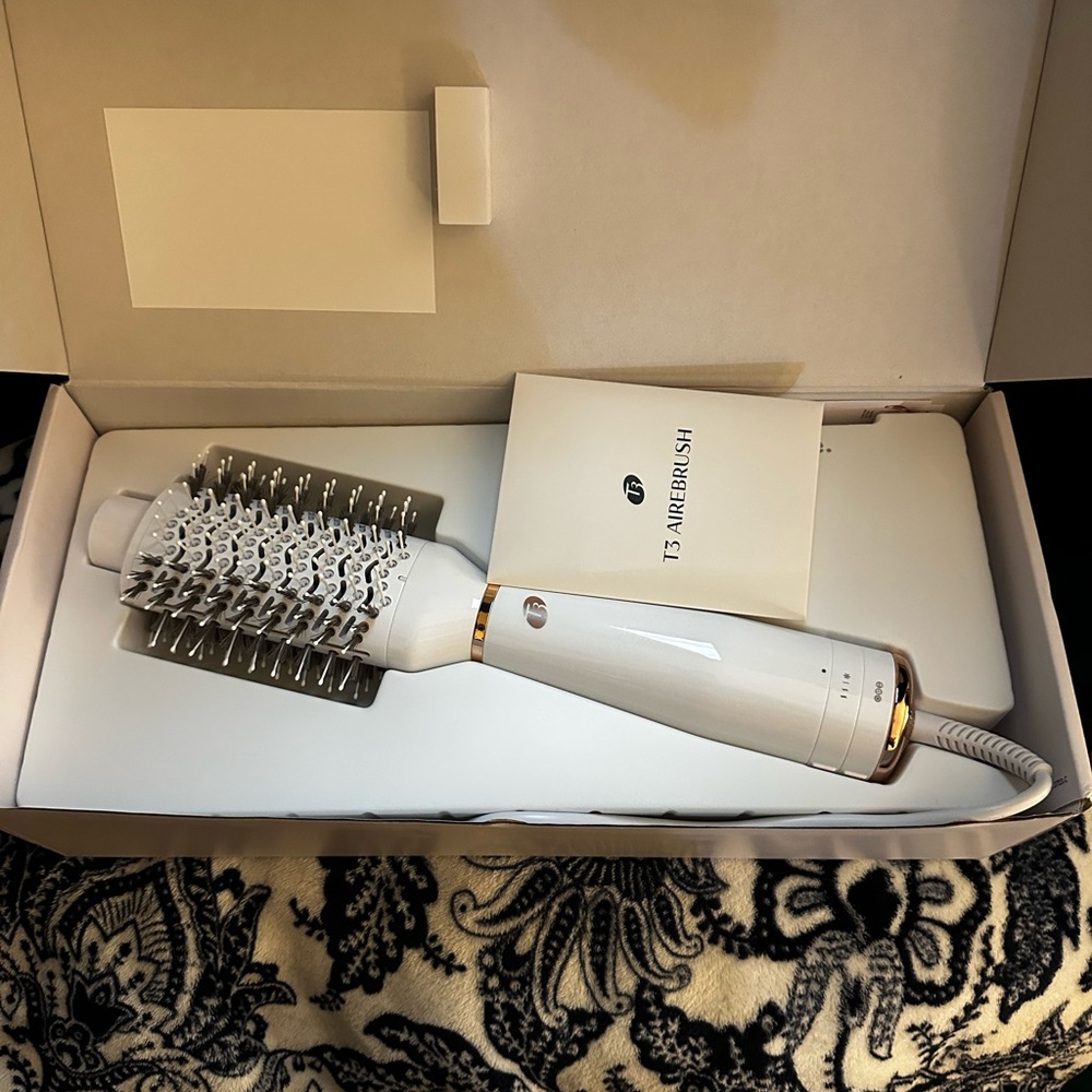 T3 AIREBRUSH 
EXCELLENT USED CONDITION